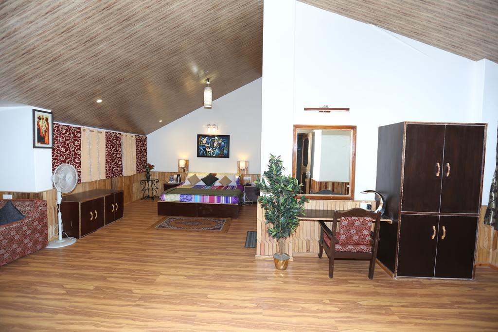 Hotel Natraj Manali Dharamshala Phòng bức ảnh