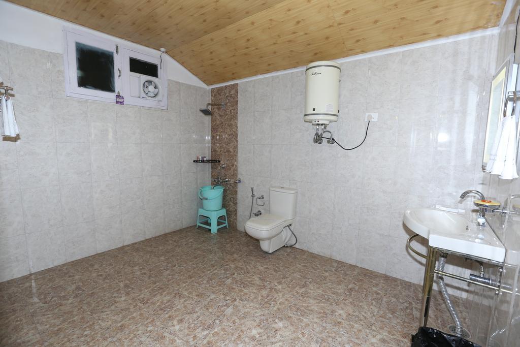 Hotel Natraj Manali Dharamshala Phòng bức ảnh