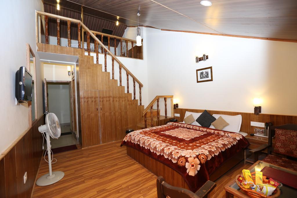 Hotel Natraj Manali Dharamshala Phòng bức ảnh