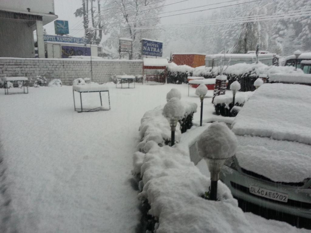 Hotel Natraj Manali Dharamshala Ngoại thất bức ảnh